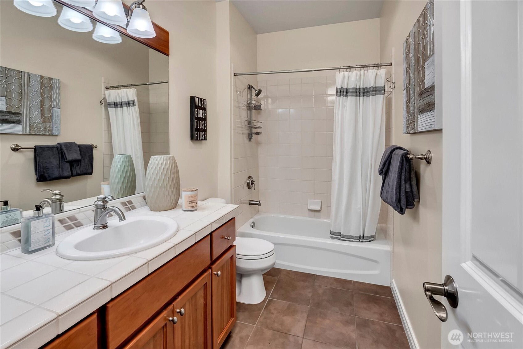 23419 SE 51st Place , Issaquah, WA 98029