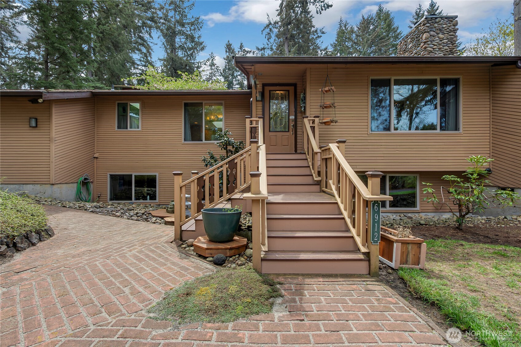 6912 43rd Loop SE, Olympia, WA 98503