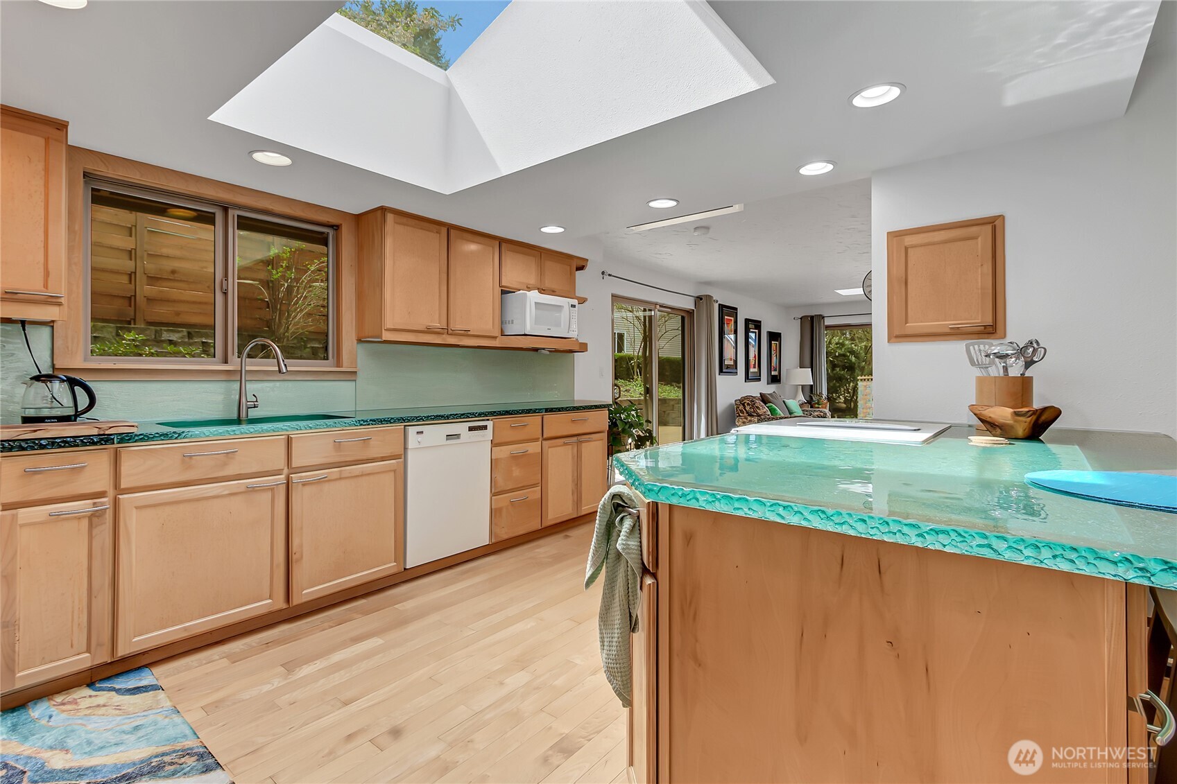 6912 43rd Loop SE, Olympia, WA 98503