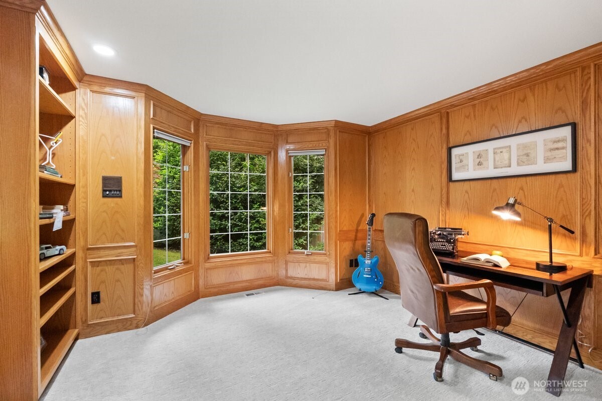 21310 NE 101st Court , Redmond, WA 98053