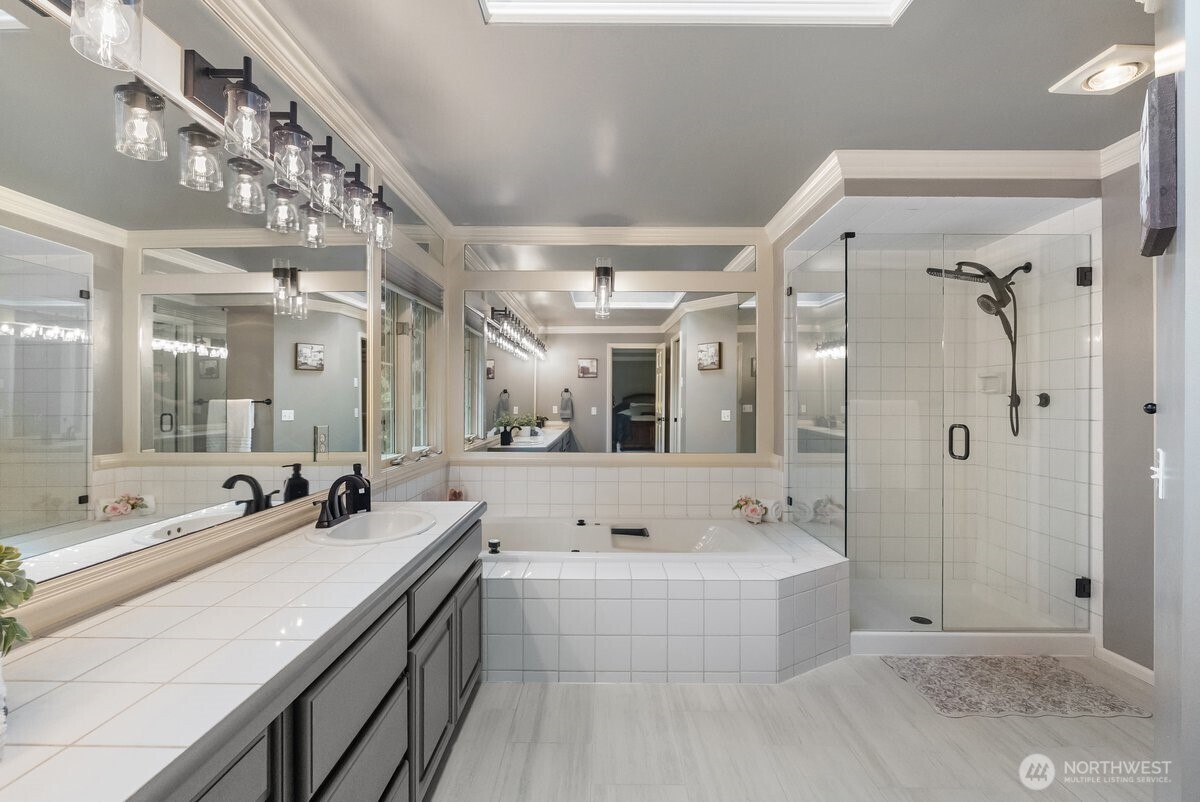 21310 NE 101st Court , Redmond, WA 98053