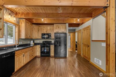 175 Deep Powder Lane , Leavenworth, WA 98826 - Photo 8