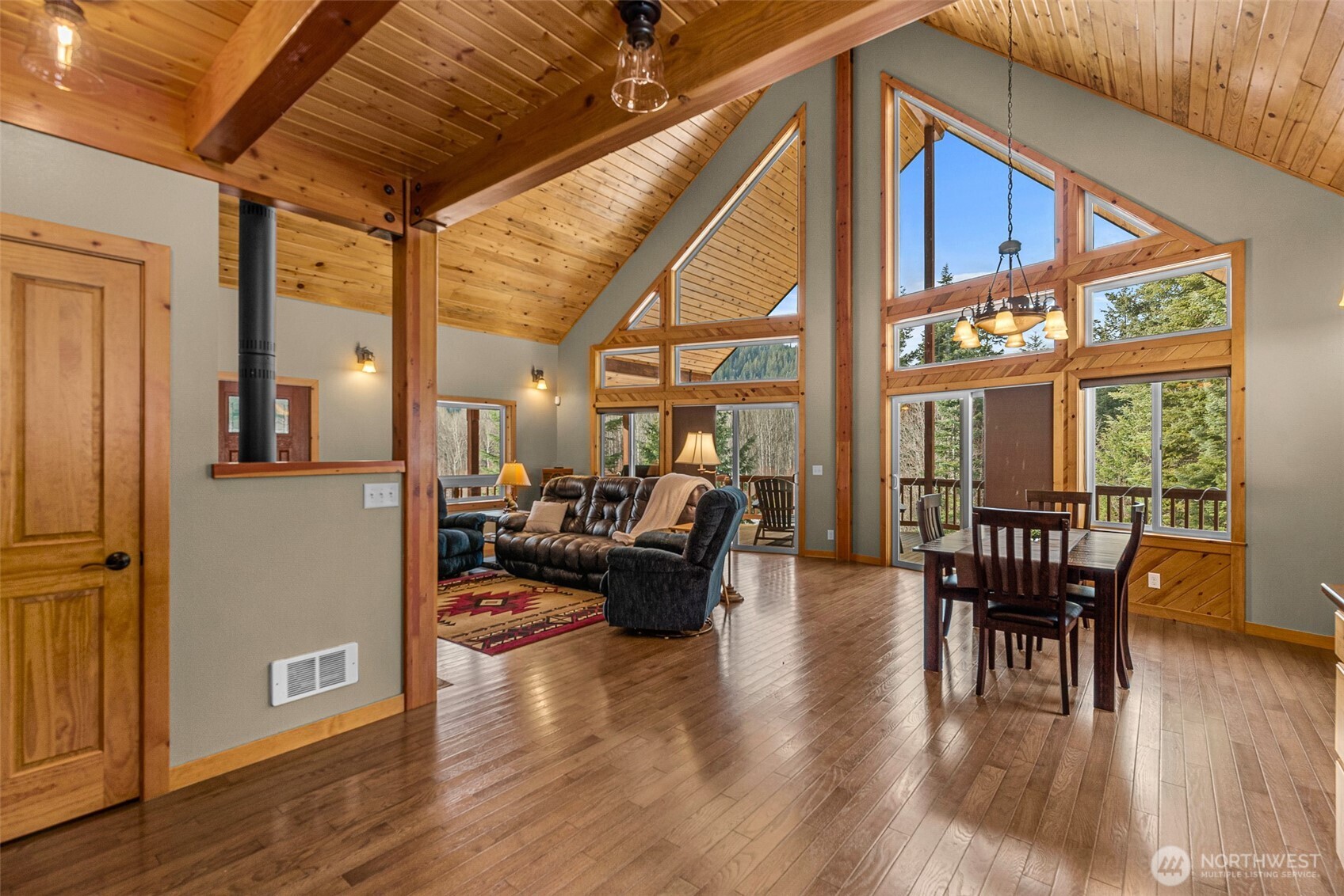 175 Deep Powder Lane , Leavenworth, WA 98826