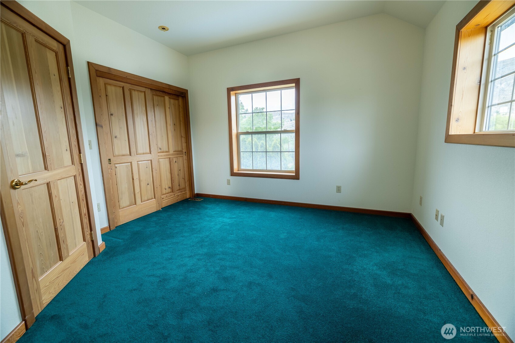 6 Orchard Loop S. , Tonasket, WA 98855