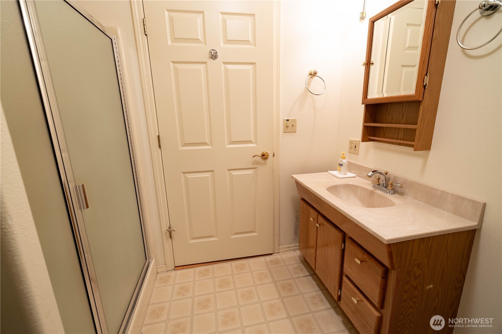 6 Orchard Loop S. , Tonasket, WA 98855