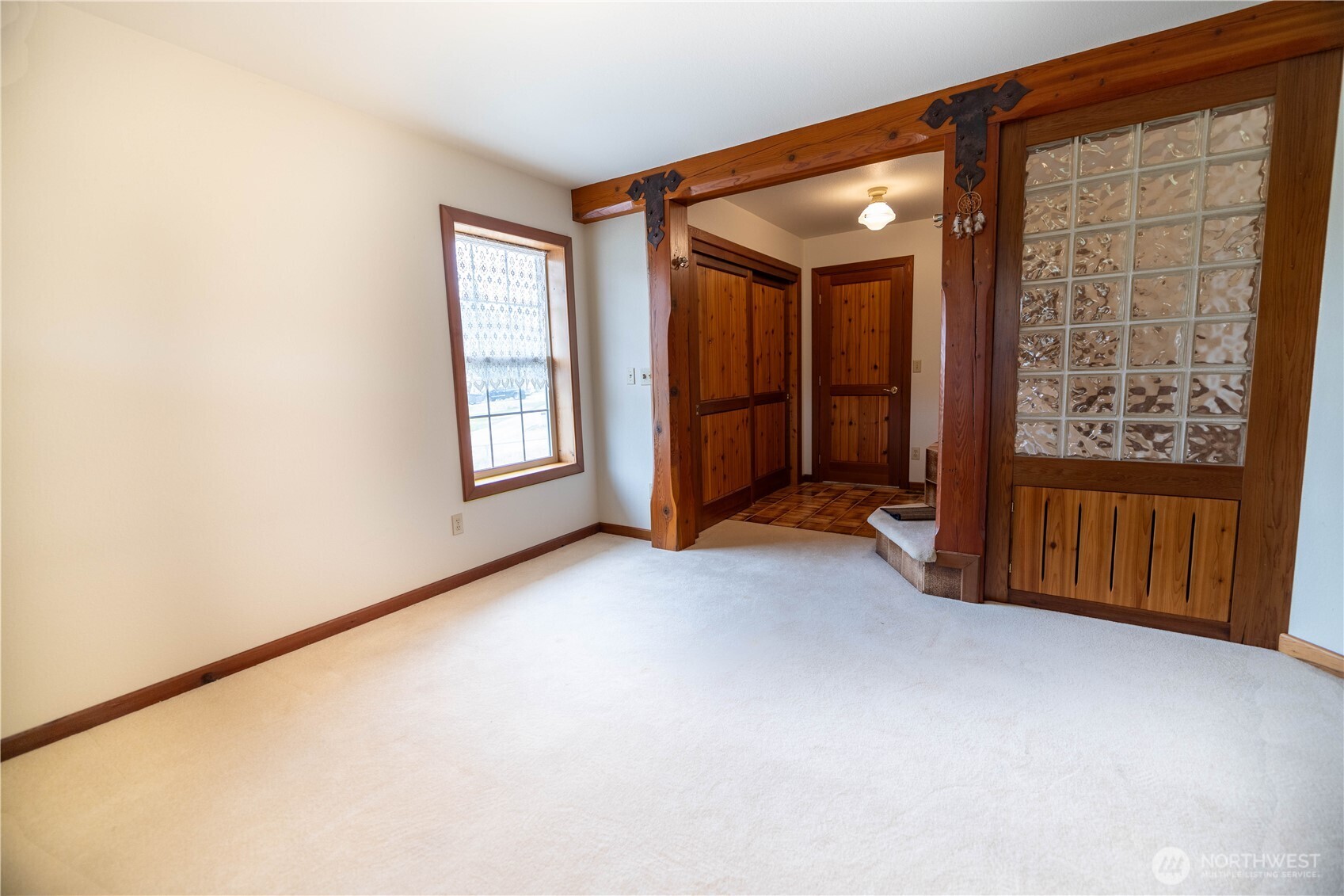 6 Orchard Loop S. , Tonasket, WA 98855