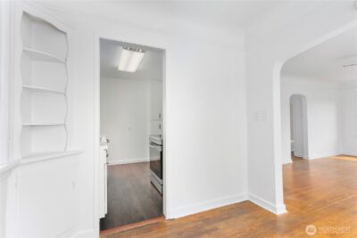5005 Yakima Avenue , Tacoma, WA 98408 - Photo 11