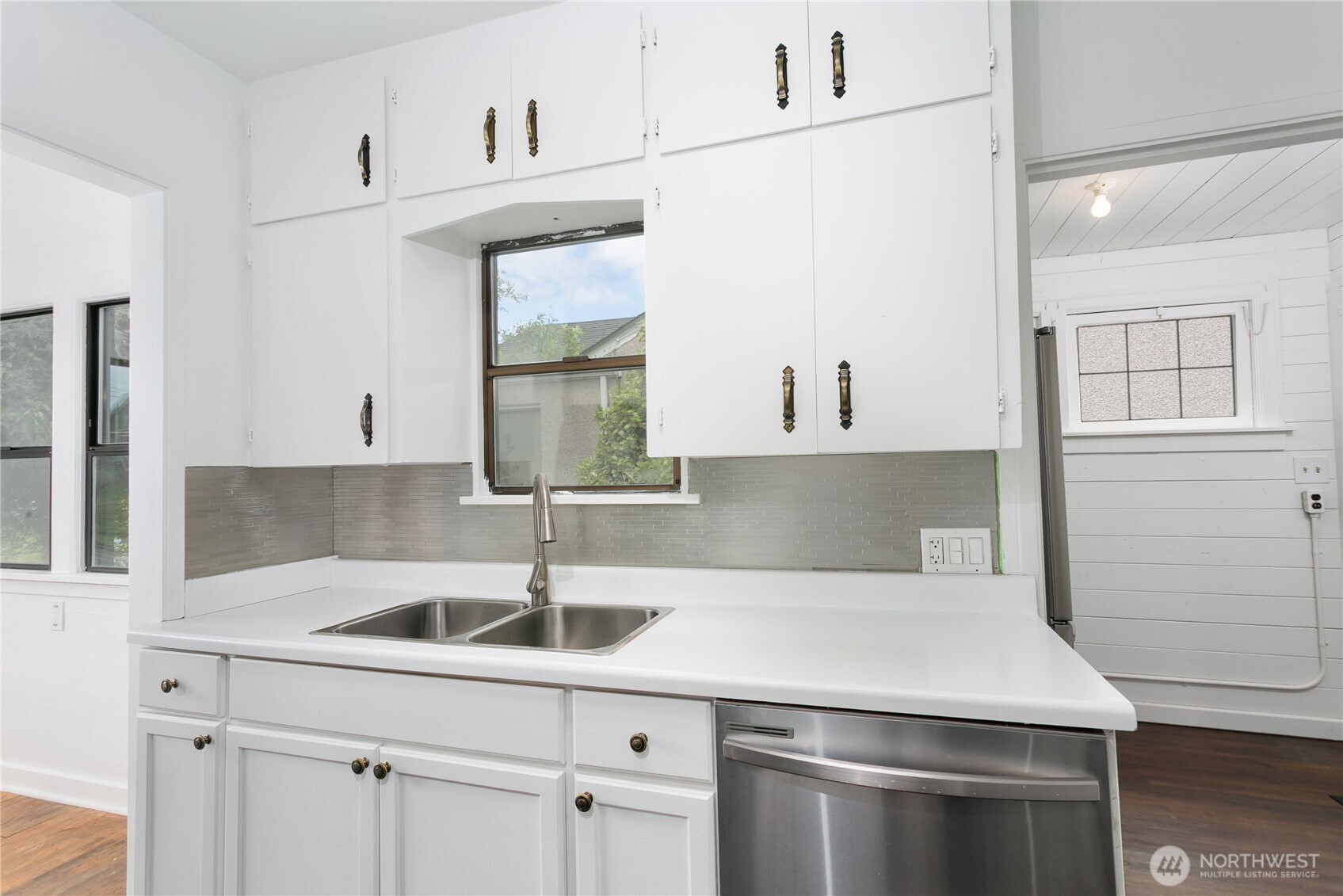 5005 Yakima Avenue , Tacoma, WA 98408
