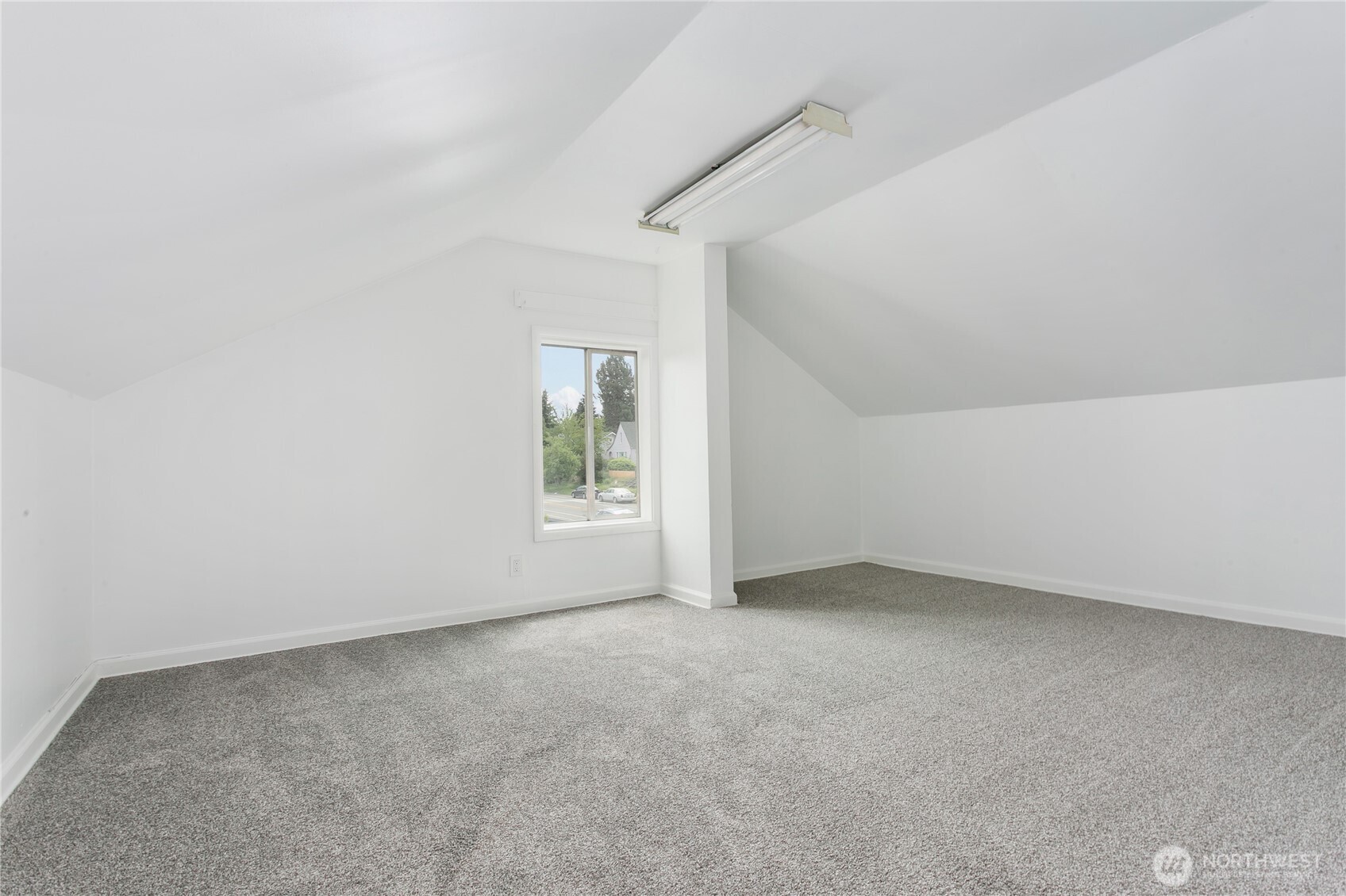 5005 Yakima Avenue , Tacoma, WA 98408