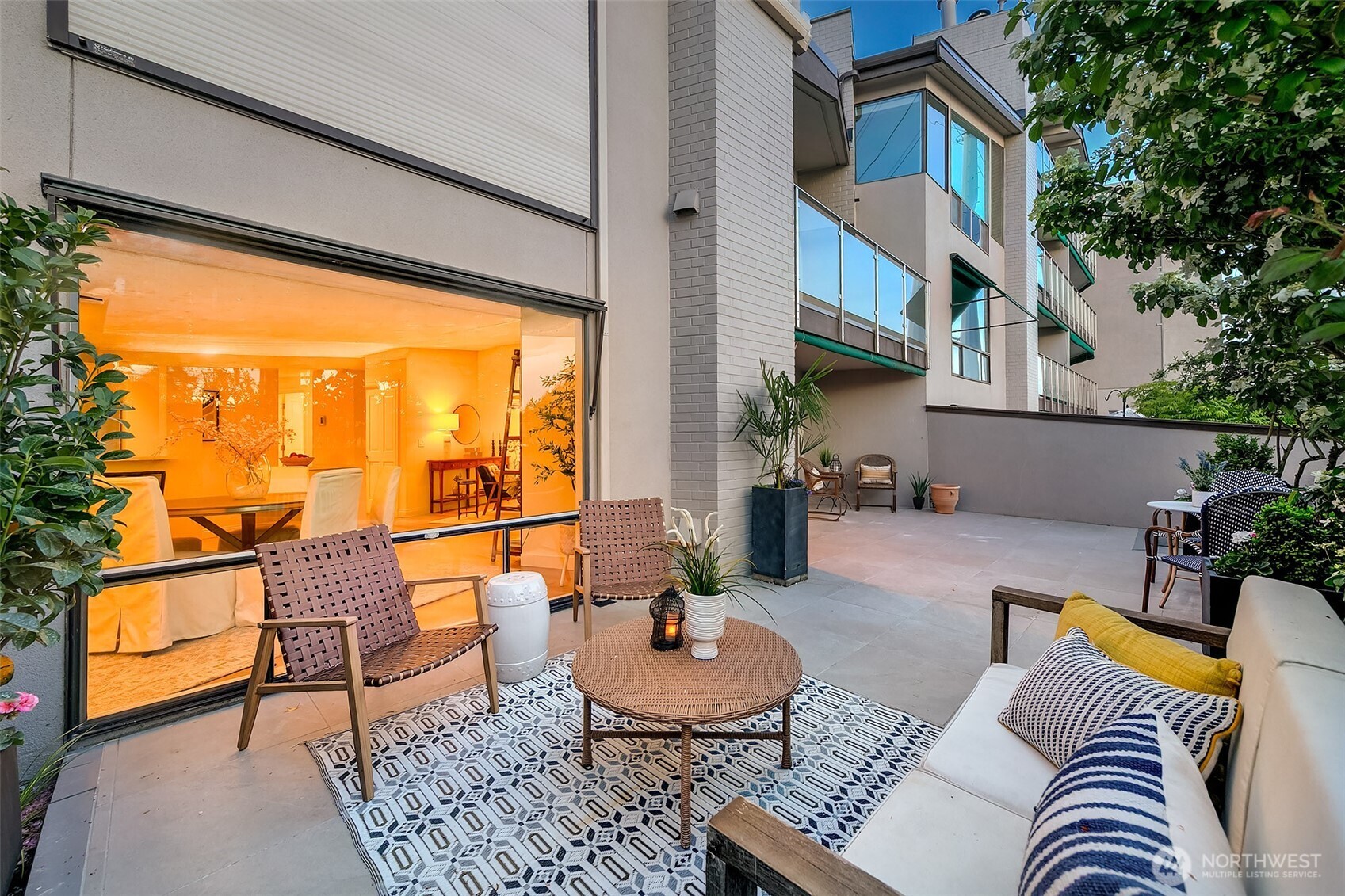 2728 Fairview Avenue E #102, Seattle, WA 98102