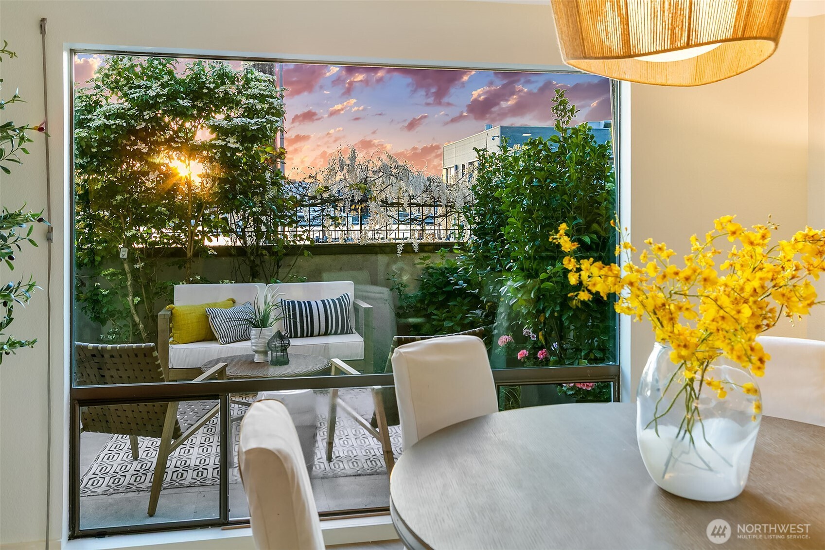 2728 Fairview Avenue E #102, Seattle, WA 98102