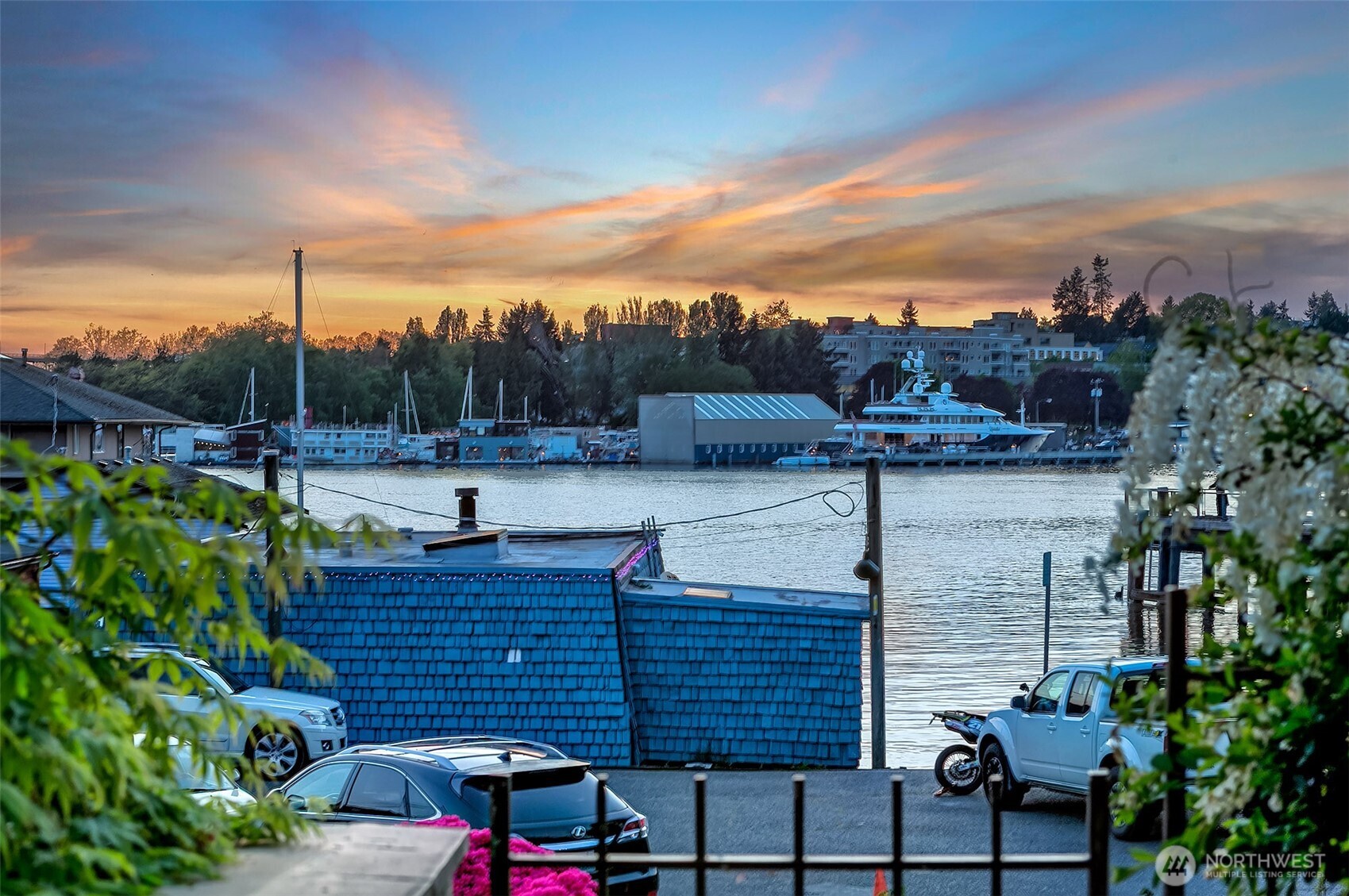 2728 Fairview Avenue E #102, Seattle, WA 98102