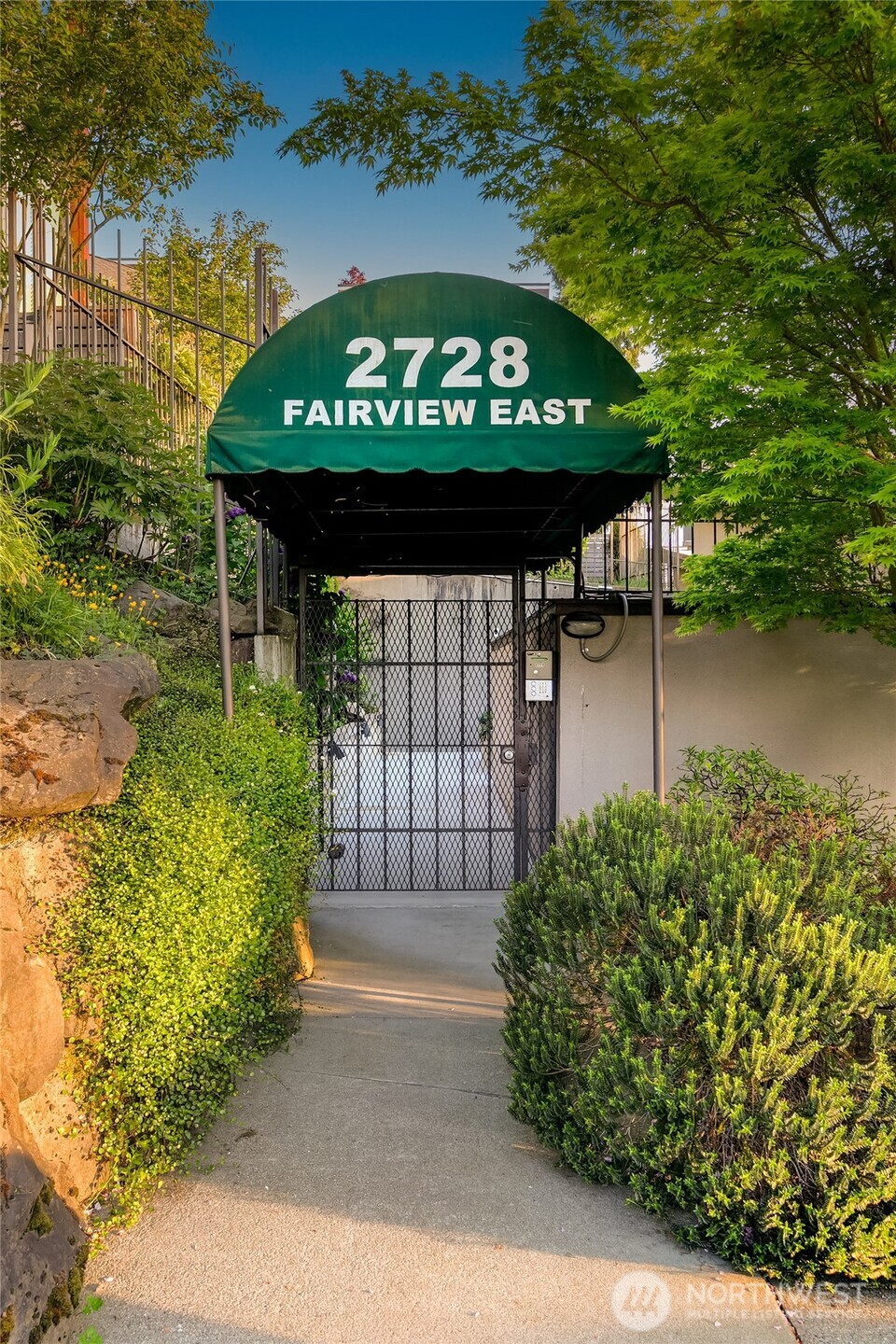2728 Fairview Avenue E #102, Seattle, WA 98102