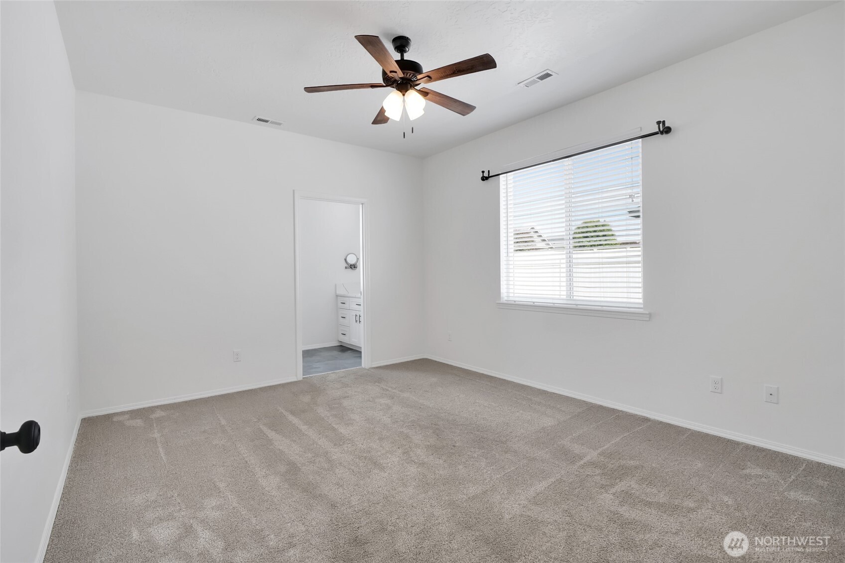409 S Trillium , Moses Lake, WA 98837