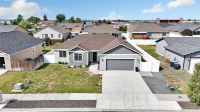 409 S Trillium , Moses Lake, WA 98837 - Photo 2