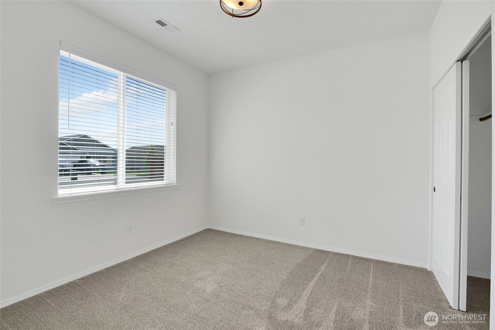 409 S Trillium , Moses Lake, WA 98837