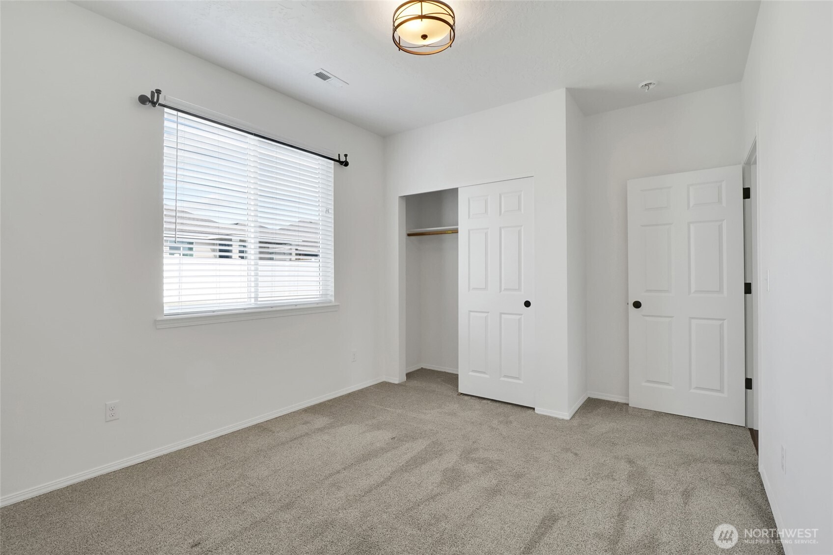 409 S Trillium , Moses Lake, WA 98837