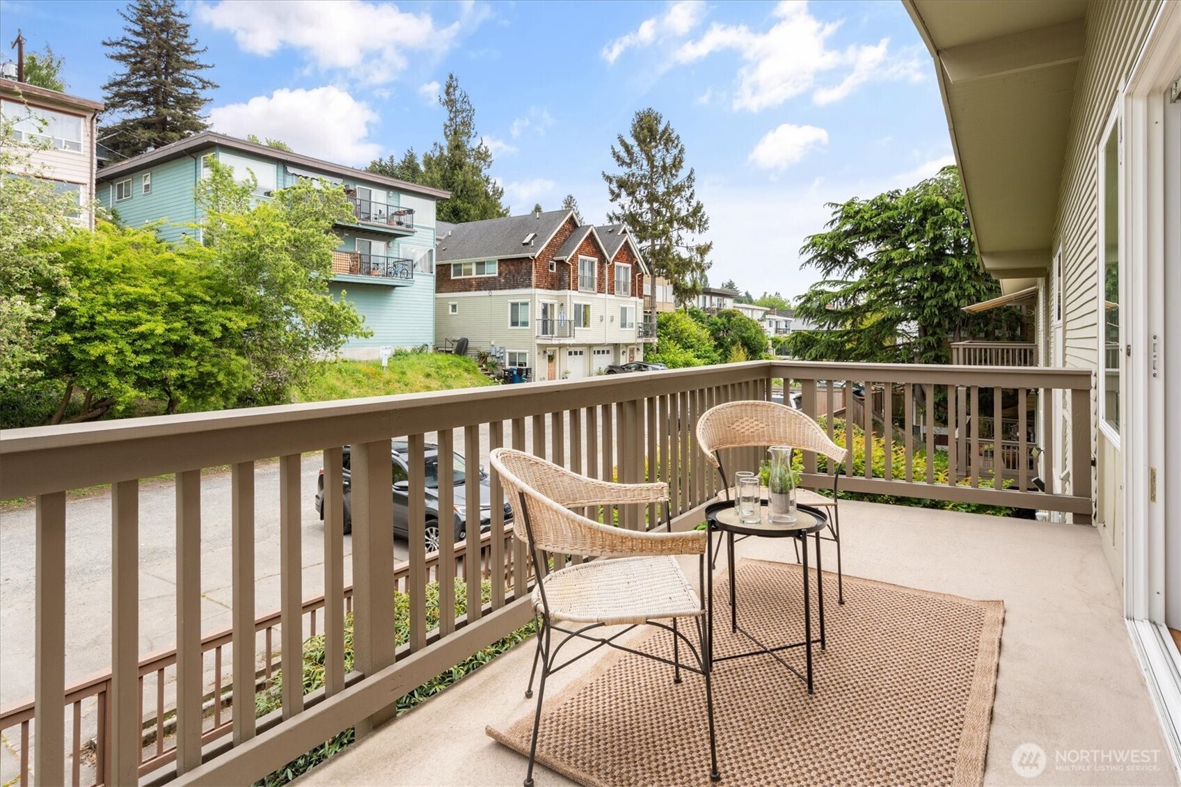 2552 14th Avenue W #403, Seattle, WA 98119