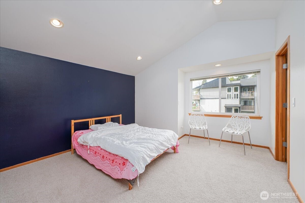 1145 N 91st Street #A, Seattle, WA 98103