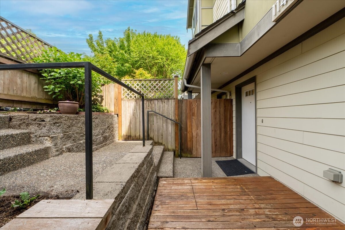 1145 N 91st Street #A, Seattle, WA 98103