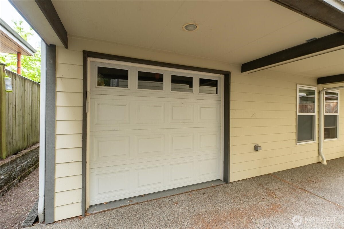 1145 N 91st Street #A, Seattle, WA 98103