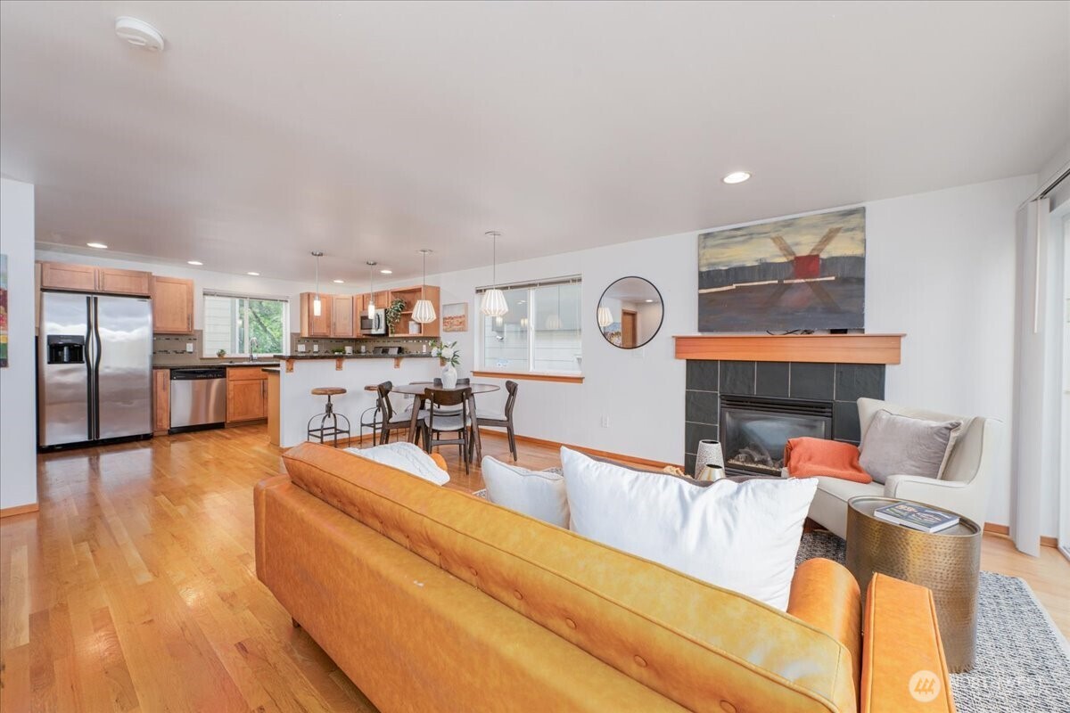 1145 N 91st Street #A, Seattle, WA 98103
