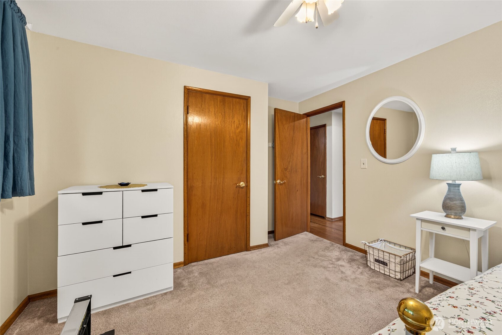 807 Jefferson Avenue NE, Renton, WA 98056-3721