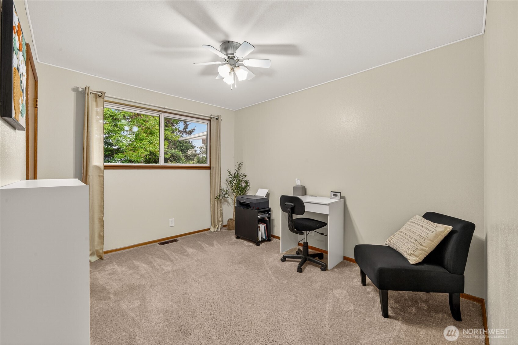 807 Jefferson Avenue NE, Renton, WA 98056-3721
