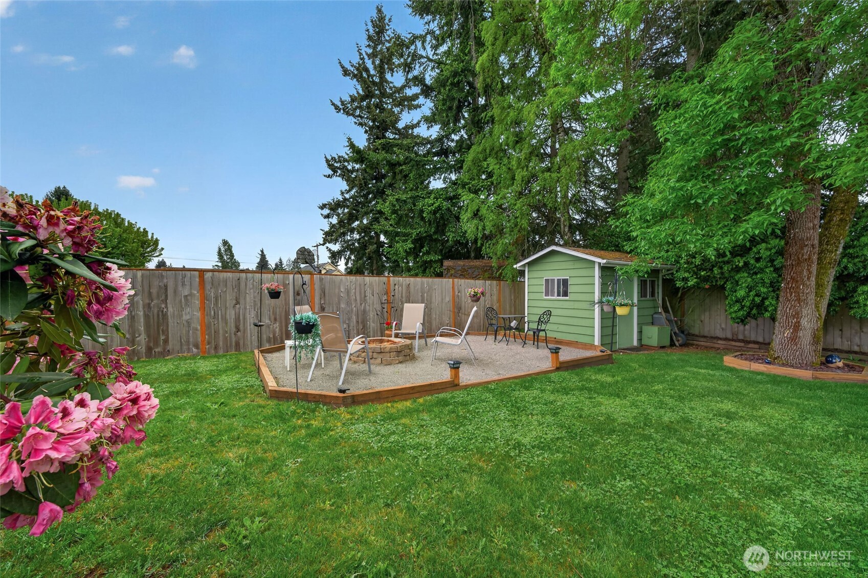 807 Jefferson Avenue NE, Renton, WA 98056-3721