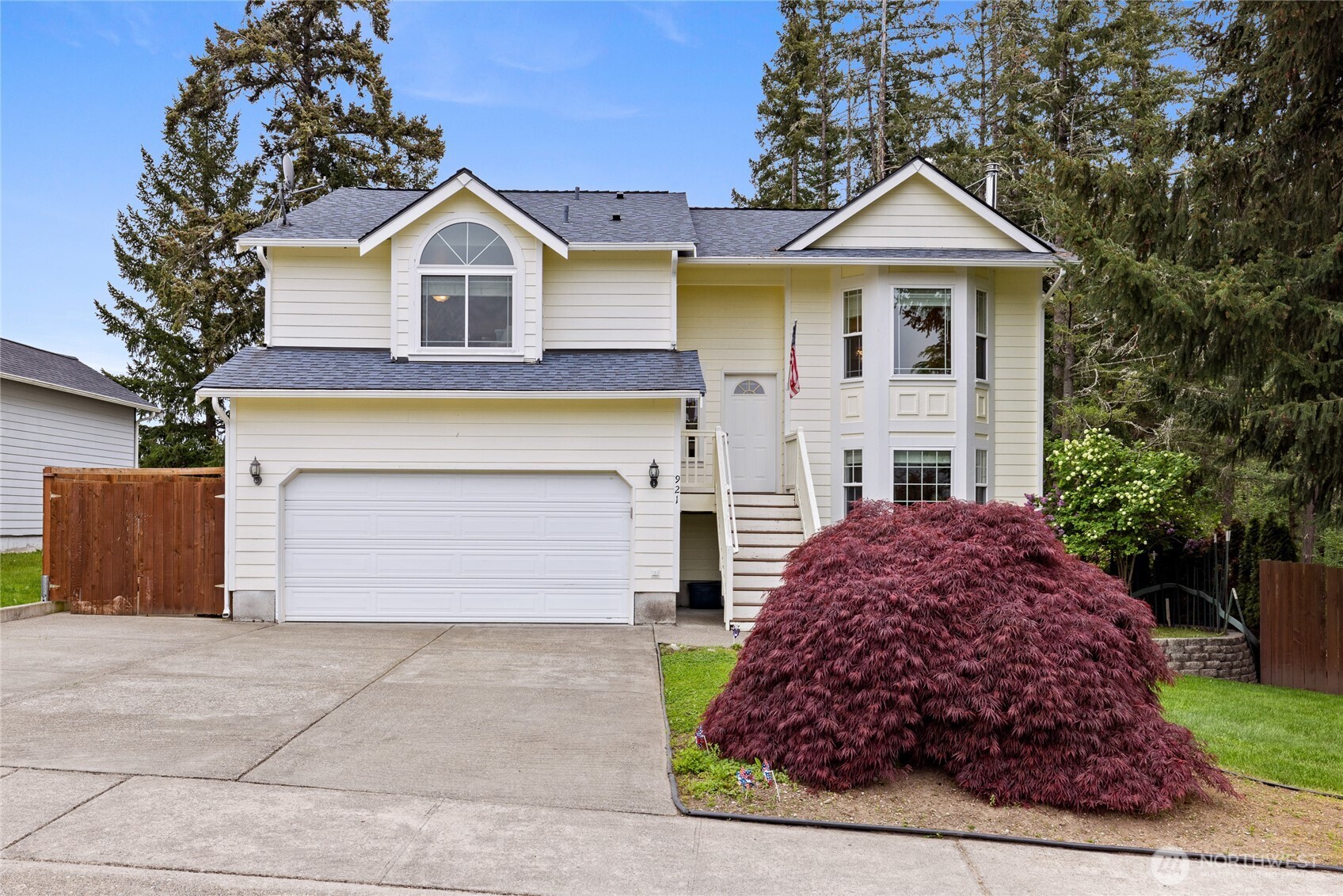 921 Erin Lane W, Eatonville, WA 98328