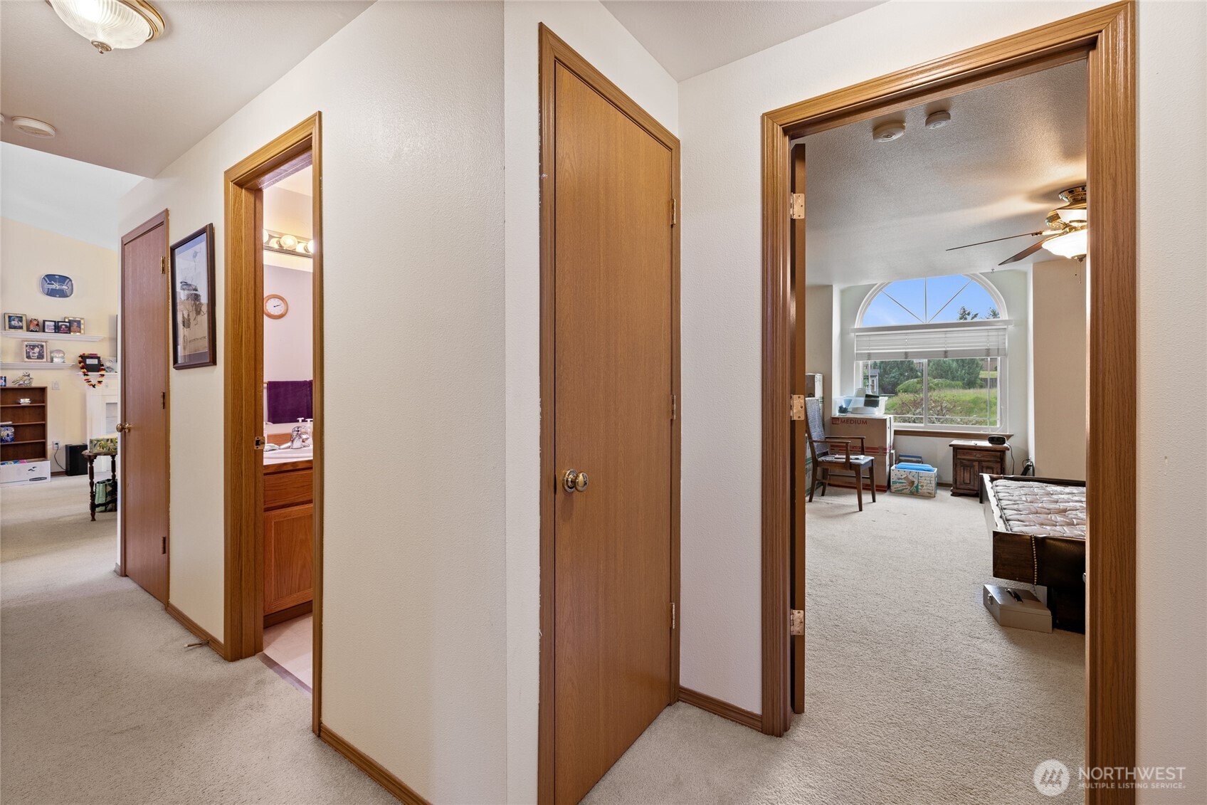 921 Erin Lane W, Eatonville, WA 98328
