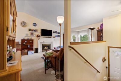 921 Erin Lane W, Eatonville, WA 98328 - Photo 4