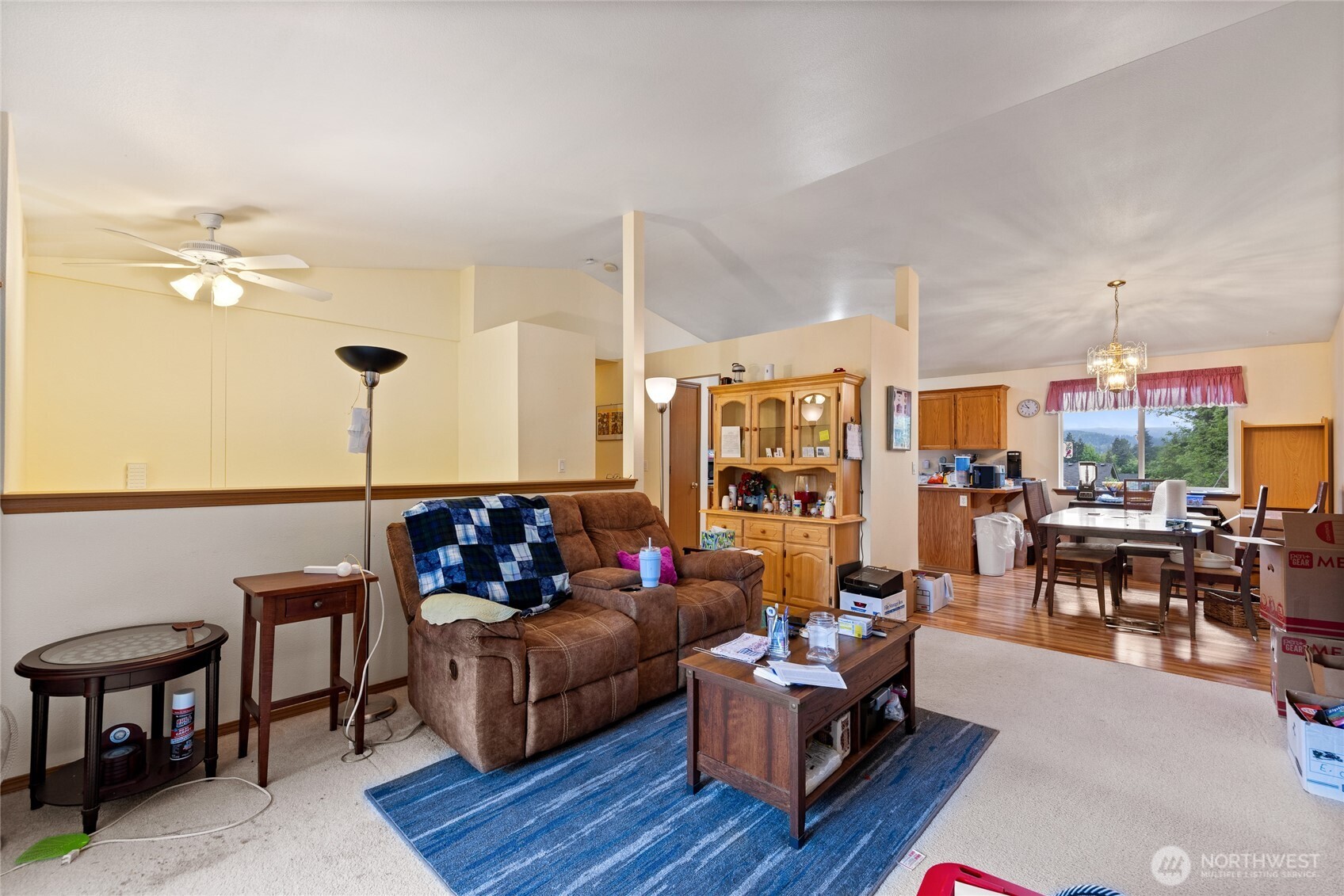 921 Erin Lane W, Eatonville, WA 98328
