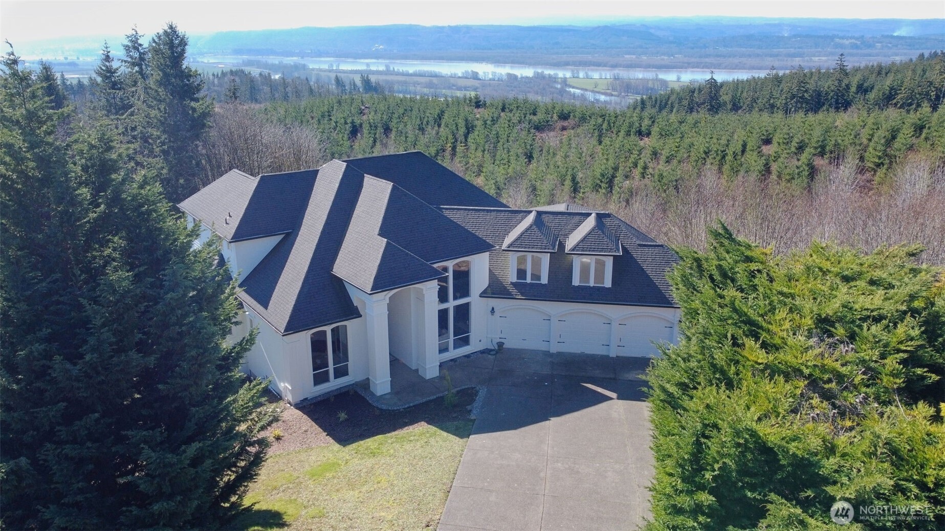 130 upland Drive , Woodland, WA 98674