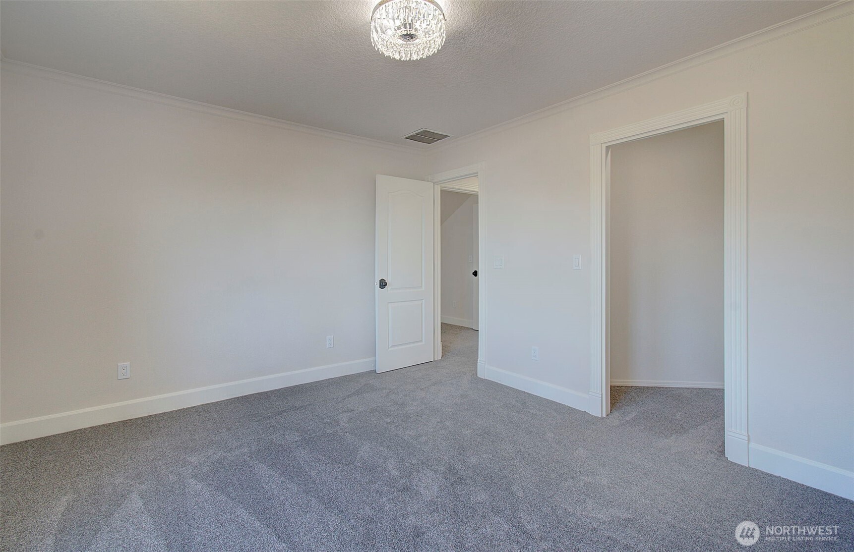 130 upland Drive , Woodland, WA 98674