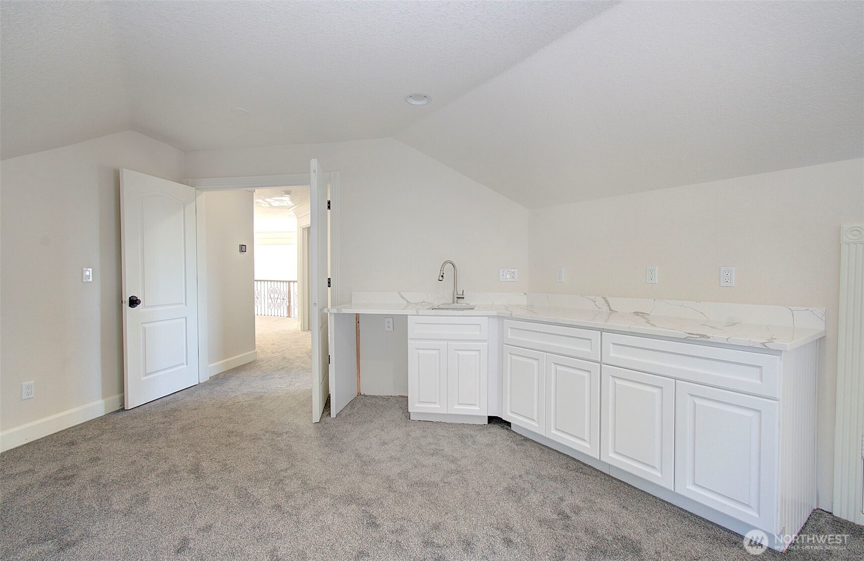 130 upland Drive , Woodland, WA 98674