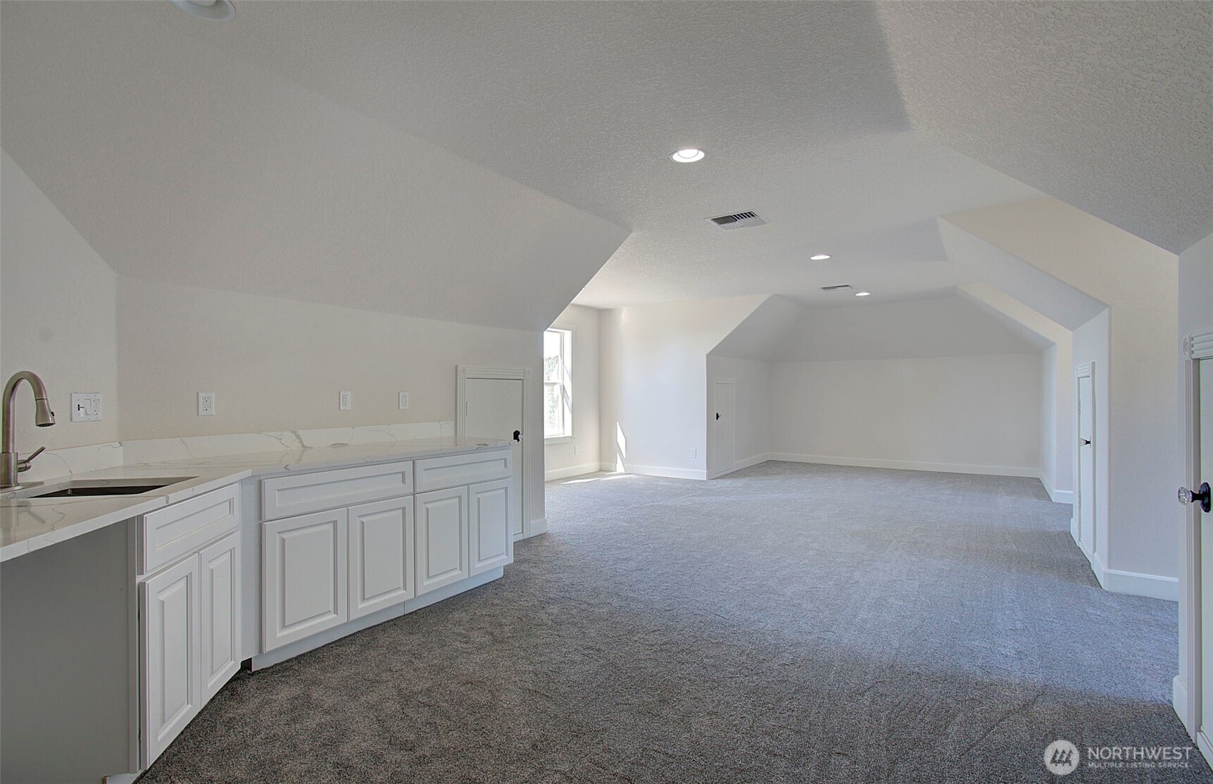 130 upland Drive , Woodland, WA 98674
