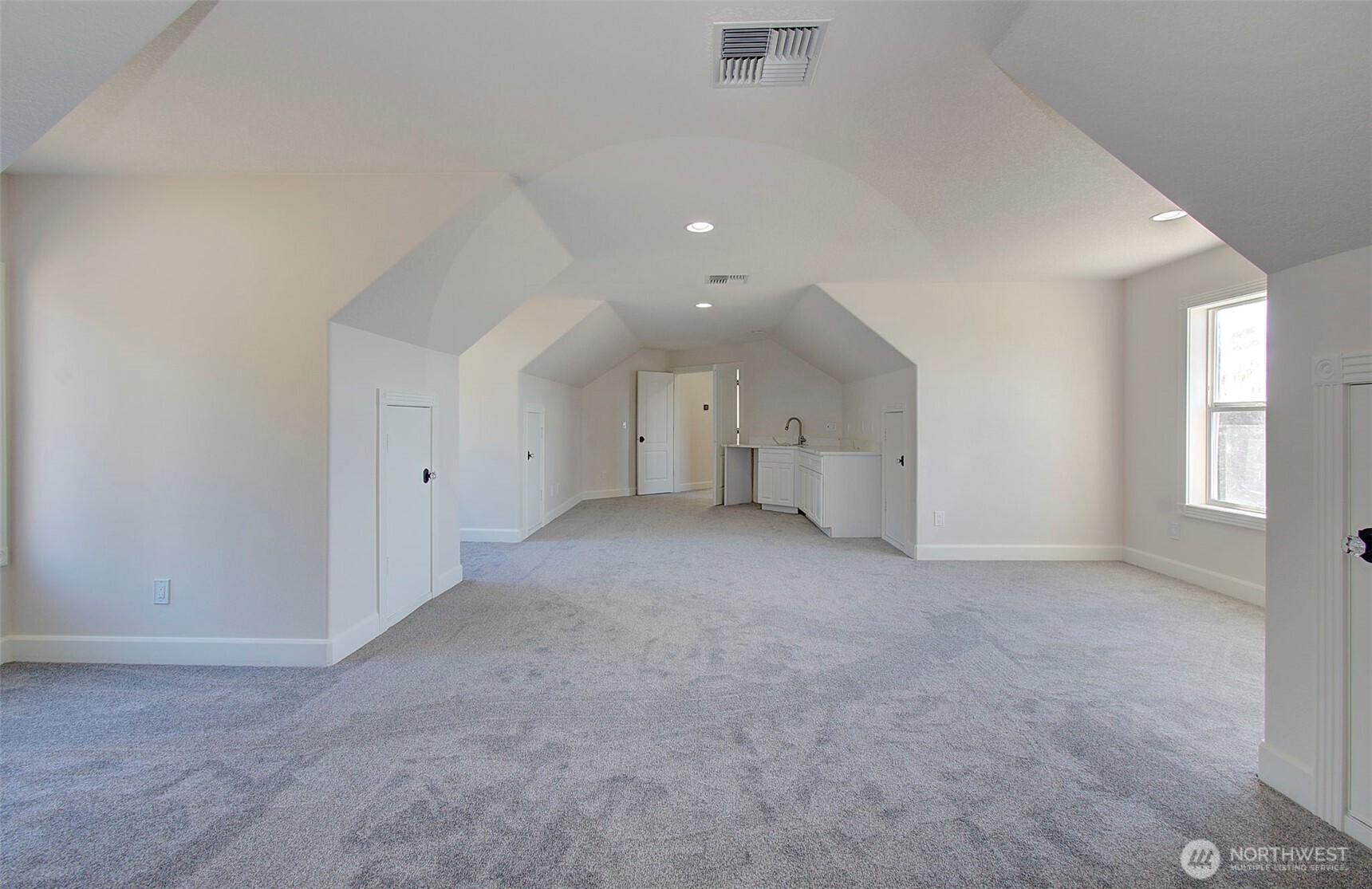 130 upland Drive , Woodland, WA 98674