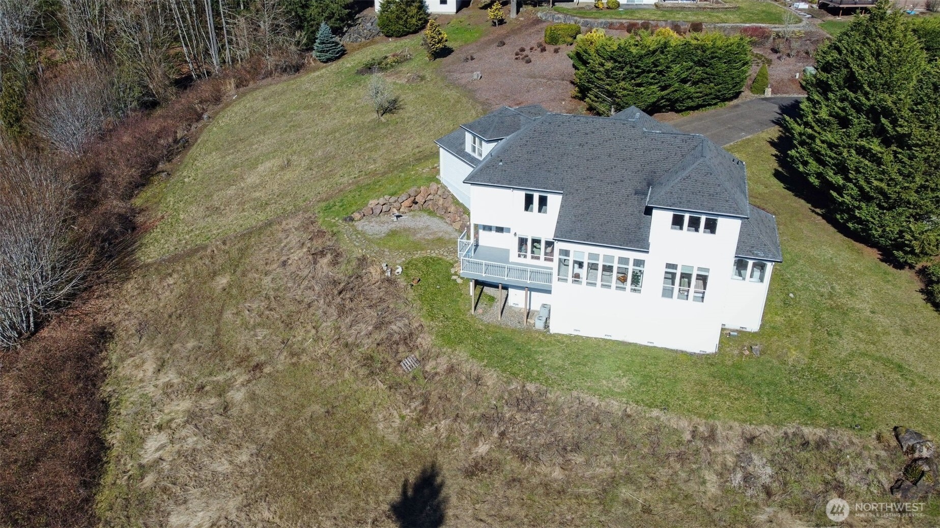 130 upland Drive , Woodland, WA 98674