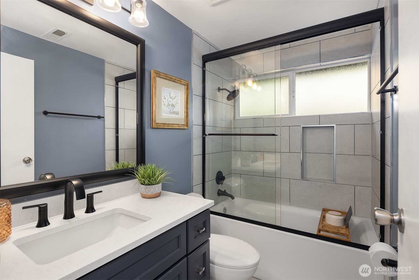 3912 S Orcas Street , Seattle, WA 98118