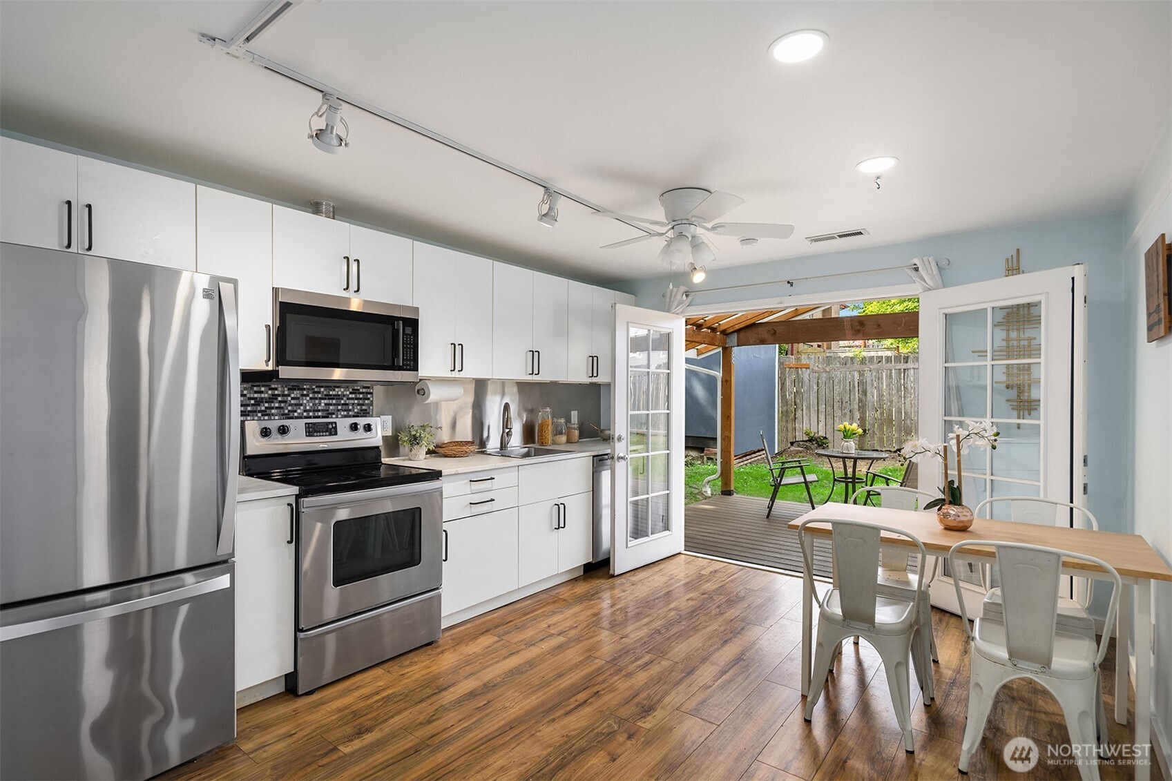 3912 S Orcas Street , Seattle, WA 98118