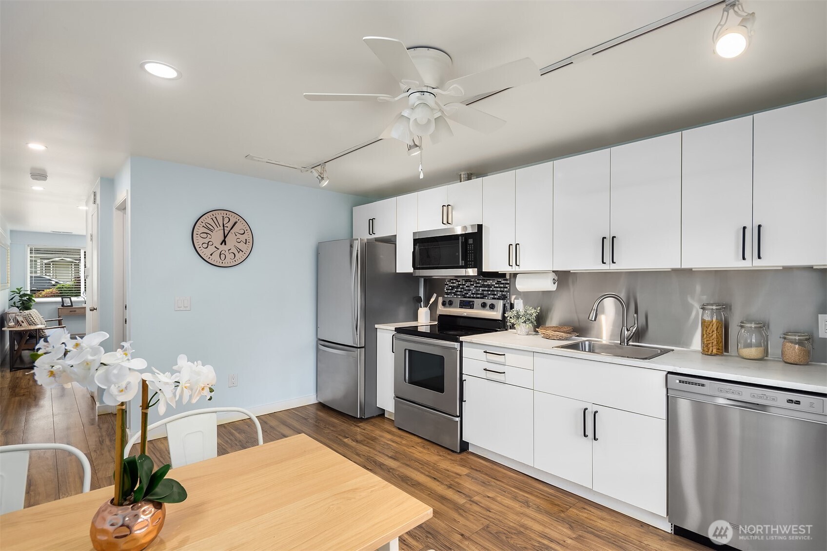 3912 S Orcas Street , Seattle, WA 98118