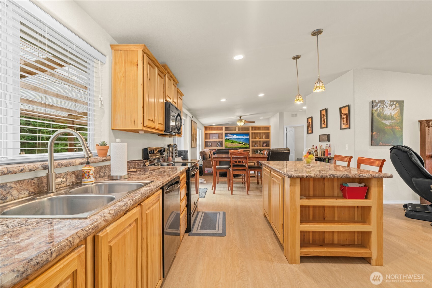 132 River Park Road , Forks, WA 98331