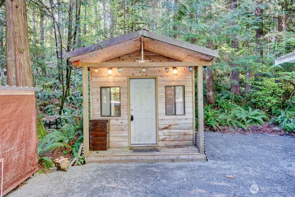 106 Gold Rush Road , Deming, WA 98244