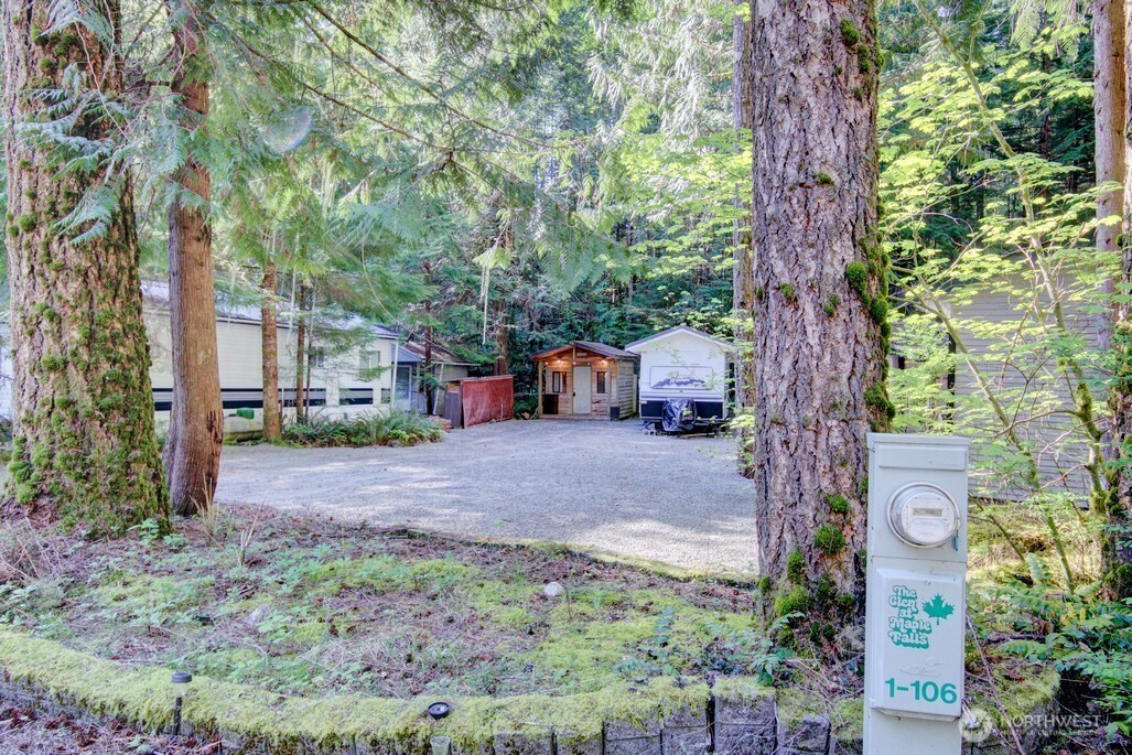 106 Gold Rush Road , Deming, WA 98244