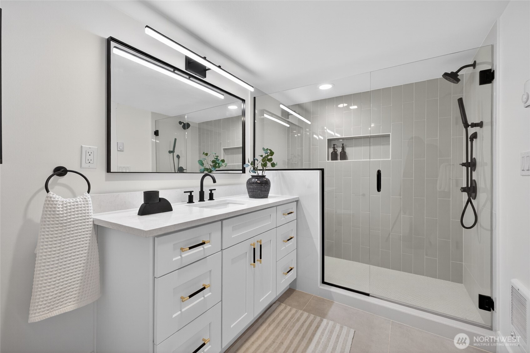 3402 48th Avenue SW, Seattle, WA 98116