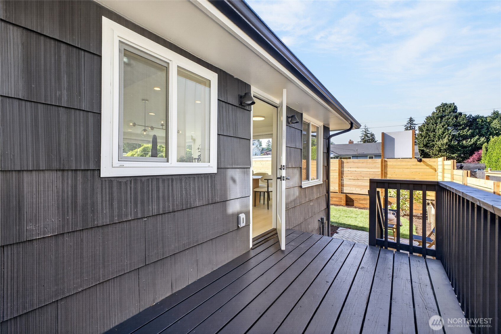 3402 48th Avenue SW, Seattle, WA 98116