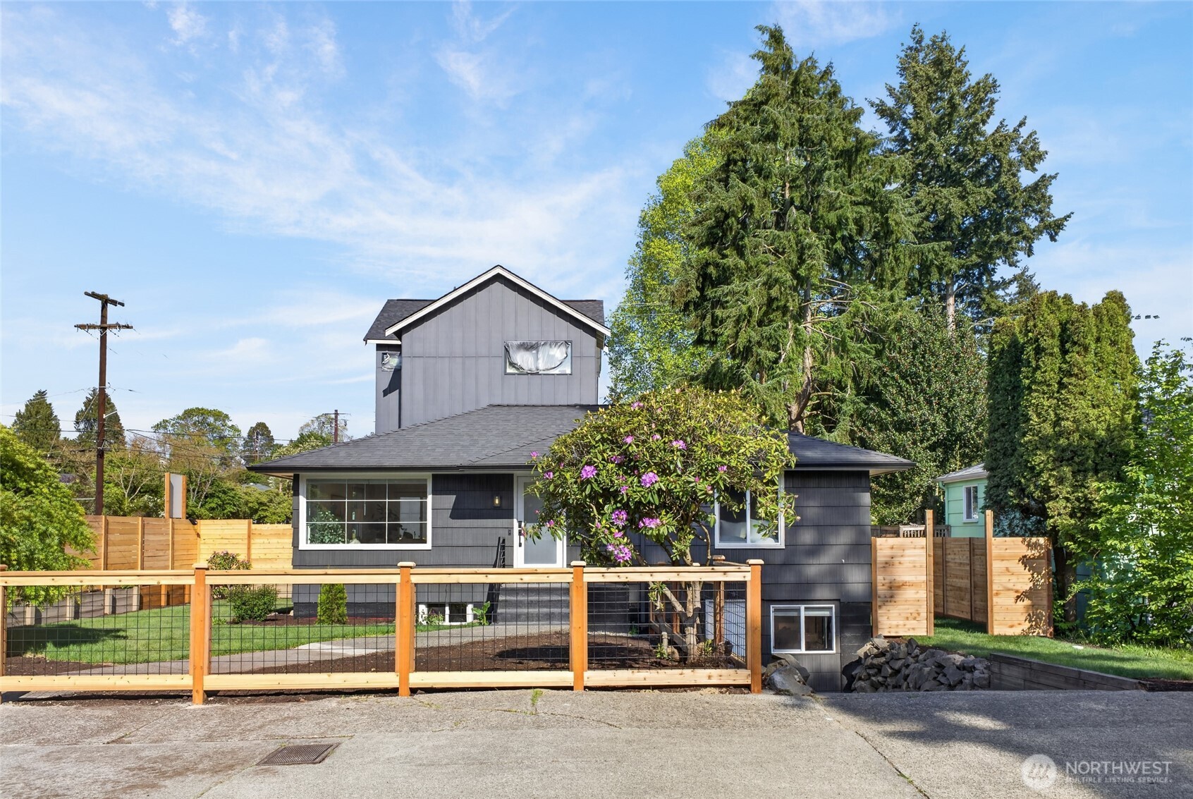 3402 48th Avenue SW, Seattle, WA 98116