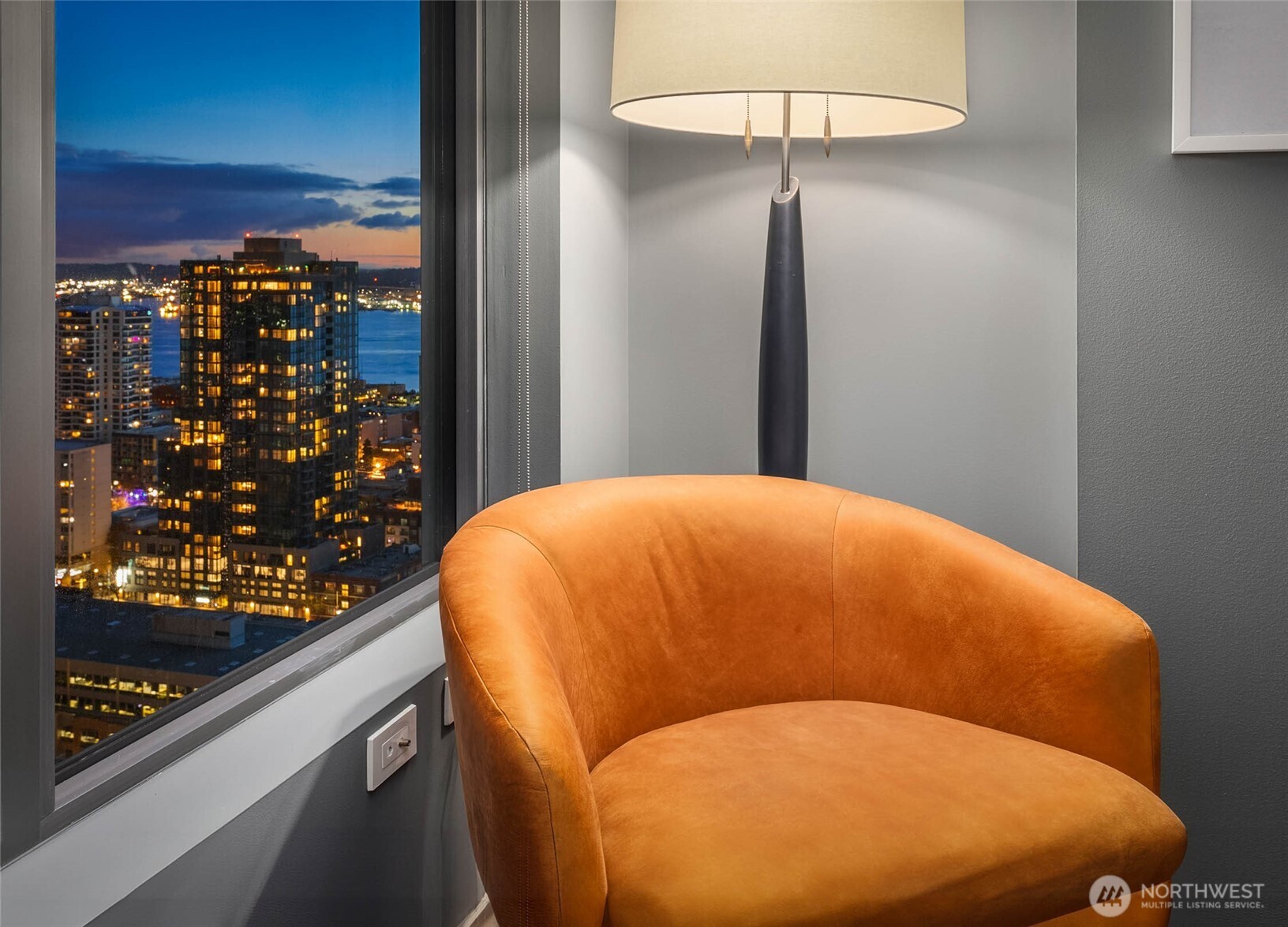 2510 6th Avenue #3803, Seattle, WA 98121