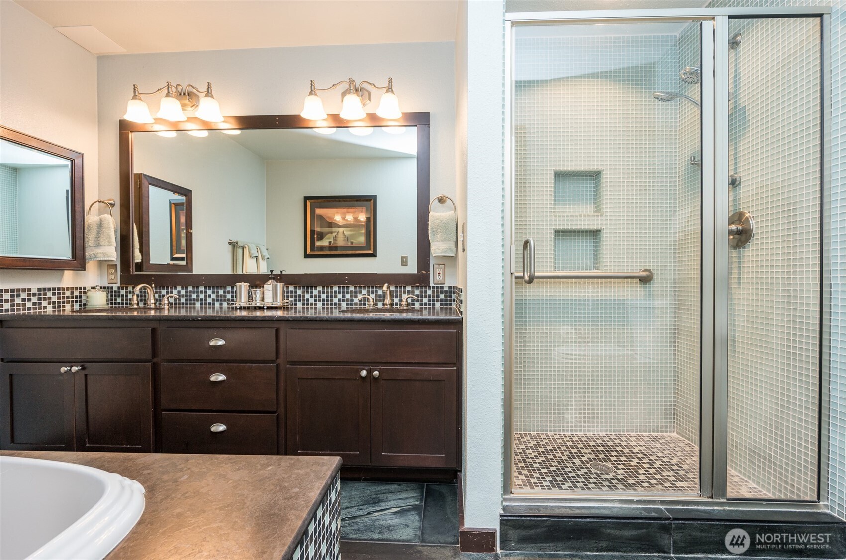 18816 51st Street E, Lake Tapps, WA 98391